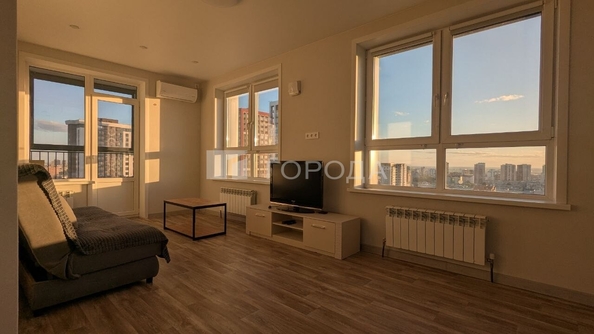 
  Сдается 2-комн. квартира 53.3 м². Фото 1.