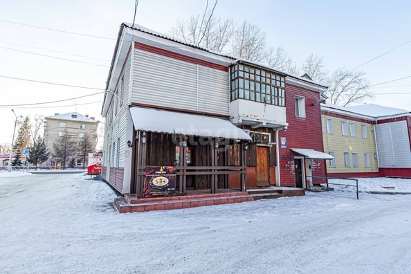 
  Продается офис 43 м². Фото 1.