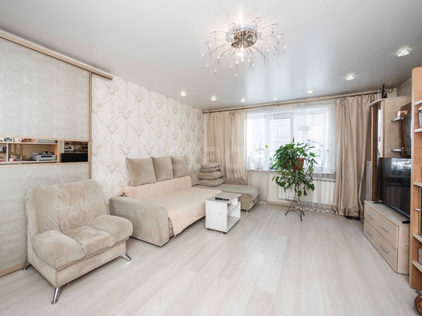 
  Продается 4-комн. квартира 80 м². Фото 1.
