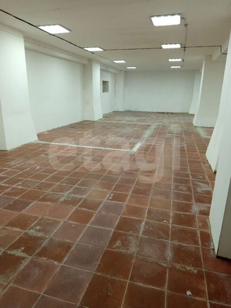 
  Продается универсальное помещение 280 м². Фото 1.