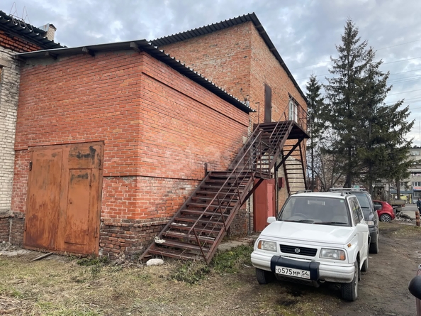 
  Сдается производственное помещение 160 м². Фото 1.