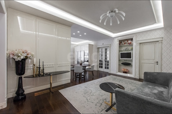 
  Продается 4-комн. квартира 184 м². Фото 2.