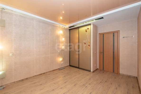 
  Продается 3-комн. квартира 107.4 м². Фото 13.