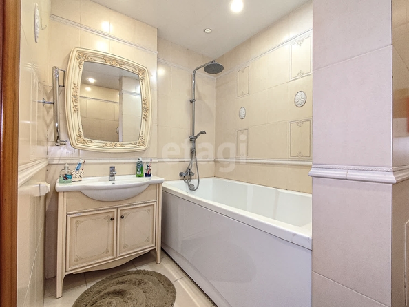 
  Продается 2-комн. квартира 71.5 м². Фото 8.