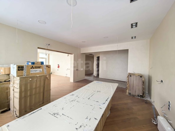 
  Продается 2-комн. квартира 176.8 м². Фото 6.