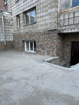 
  Продается универсальное помещение 33.7 м². Фото 9.