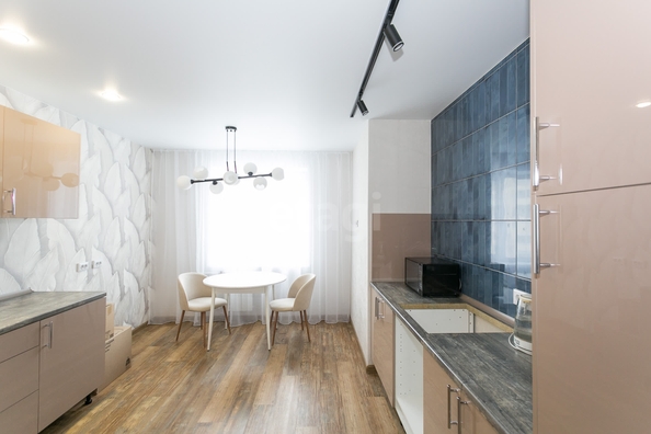 
  Продается 2-комн. квартира 65.6 м². Фото 1.
