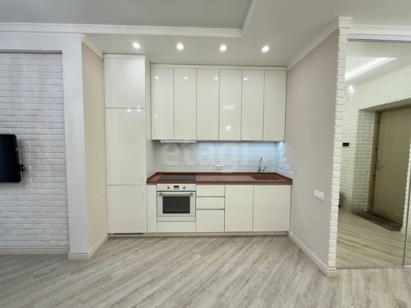
  Сдается 2-комн. квартира 53 м². Фото 1.