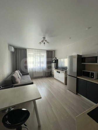
  Продается 1-комн. квартира 43 м², в ЖК Оазис, 27/1, б/с 2,4,6. Фото 1.