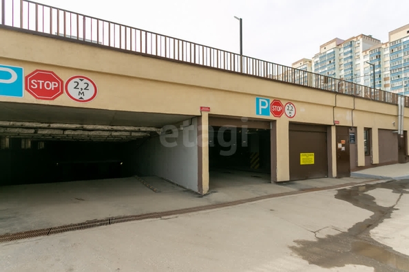 
  Продается парковка 15.9 м². Фото 6.