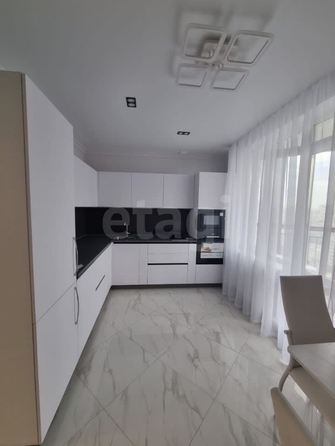 
  Сдается 1-комн. квартира 45 м². Фото 1.