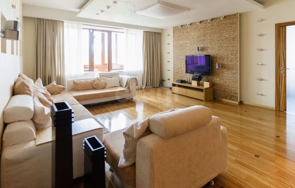 
  Продается 4-комн. квартира 184 м². Фото 17.