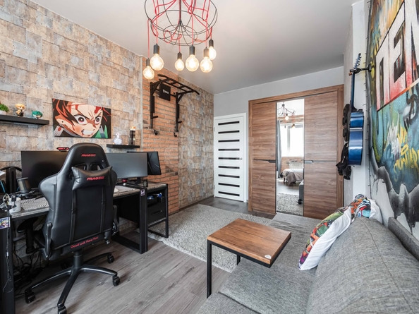 
  Продается 4-комн. квартира 90.9 м². Фото 21.