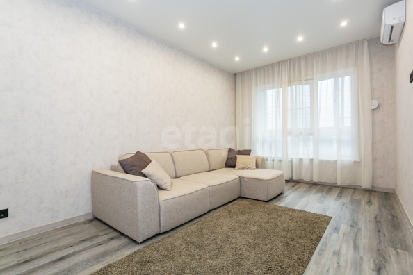 
  Продается 2-комн. квартира 54.2 м², в ЖК Венеция-3 , дом 10. Фото 1.