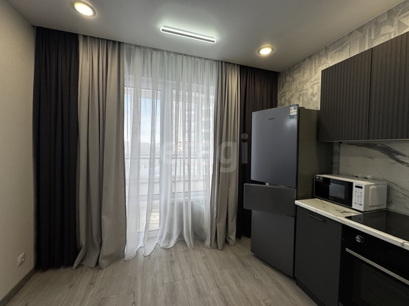 
  Продается 1-комн. квартира 30 м², в ЖК Азимут, дом 2. Фото 3.