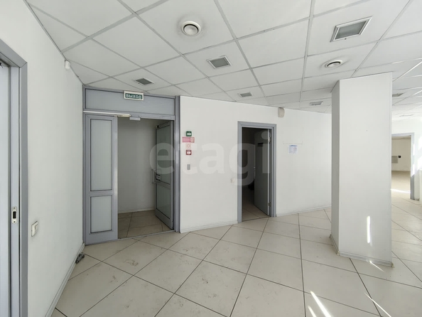 
  Сдается офис 378.3 м². Фото 7.