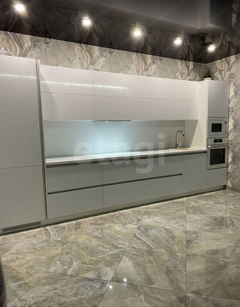 
  Продается 2-комн. квартира 60 м², в ЖК Черемушки на первомайке. Фото 1.