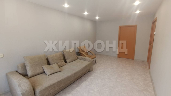 
  Продается 3-комн. квартира 59.7 м². Фото 1.
