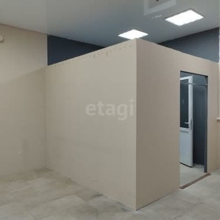 
  Продается универсальное помещение 37 м². Фото 1.