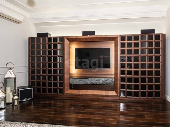 
  Продается 4-комн. квартира 184 м². Фото 11.