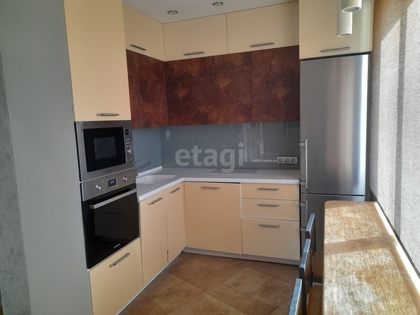 
  Продается 3-комн. квартира 57 м². Фото 1.