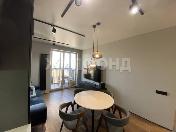 
  Продается 2-комн. квартира 45 м², в ЖК Classic House (Классик Хаус). Фото 2.