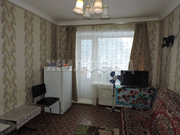 
  Продается 4-комн. квартира 65.9 м². Фото 1.