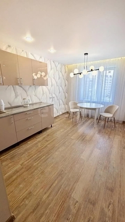 
  Продается 2-комн. квартира 65.6 м². Фото 1.