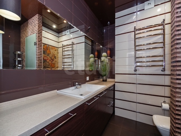 
  Продается 4-комн. квартира 190 м². Фото 1.