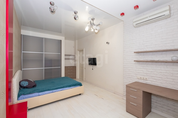 
  Продается 4-комн. квартира 194.9 м². Фото 12.