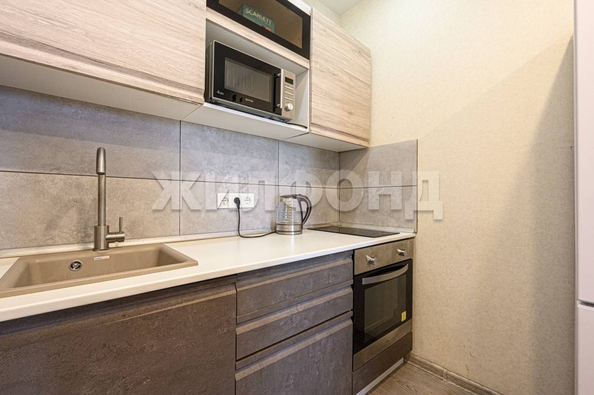 
  Продается 1-комн. квартира 40 м², в ЖК Золотая нива, дом 3. Фото 3.