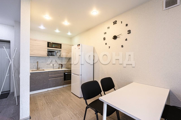 
  Продается 1-комн. квартира 40 м², в ЖК Золотая нива, дом 3. Фото 8.
