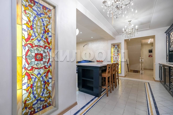 
  Продается 4-комн. квартира 179.8 м². Фото 6.