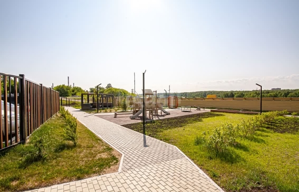 
  Продается 3-комн. квартира 80.6 м², в ЖК На Рябиновой. Фото 19.
