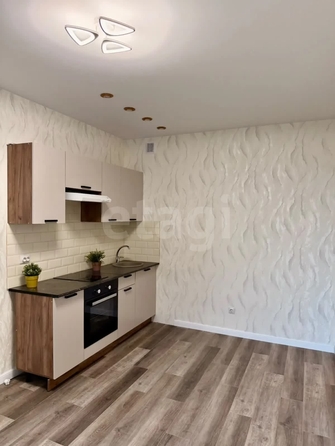 
  Продается 1-комн. квартира 40 м², в ЖК Астон. Геометрия, дом 3. Фото 6.