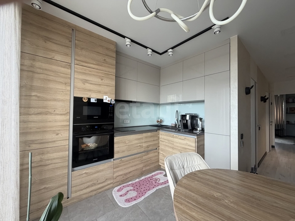 
  Продается 2-комн. квартира 48 м², в ЖК Дунаевский, дом 4. Фото 7.