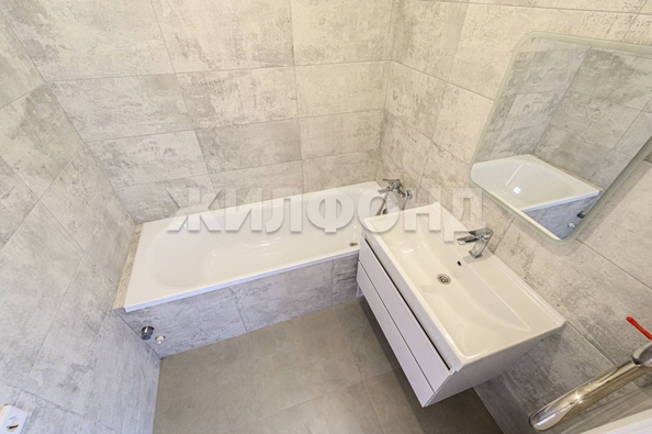 
  Продается 2-комн. квартира 52.2 м², в ЖК Аквамарин, дом 3. Фото 23.