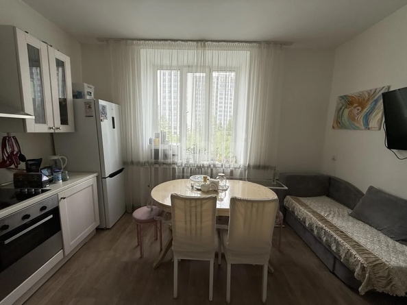 
  Продается 2-комн. квартира 60.6 м². Фото 4.
