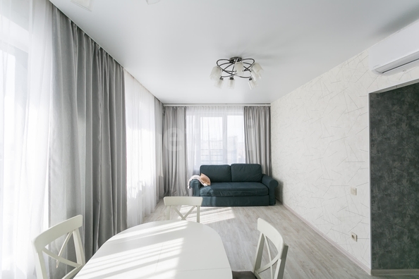 
  Продается 2-комн. квартира 61.5 м², в ЖК Панорама, дом 8. Фото 16.