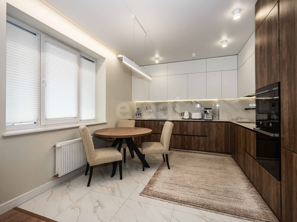 
  Продается 4-комн. квартира 98 м², в ЖК Лев Толстой, дом 1. Фото 5.