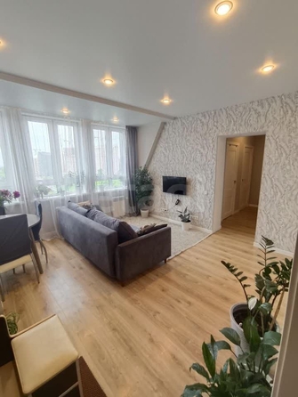 
  Продается 3-комн. квартира 62.3 м², в ЖК Онега, дом 9. Фото 19.