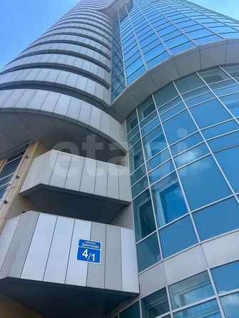 
  Продается офис 302 м². Фото 1.