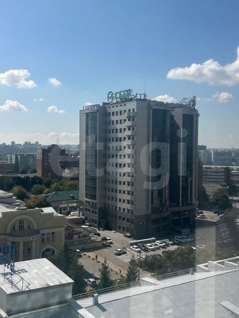 
  Продается офис 302 м². Фото 2.