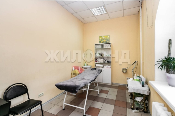 
  Продается 3-комн. квартира 48.5 м². Фото 1.