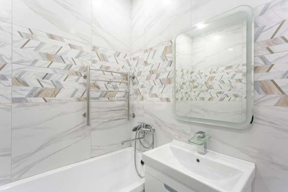 
  Продается 2-комн. квартира 56.5 м², в ЖК На Невельского. Фото 1.