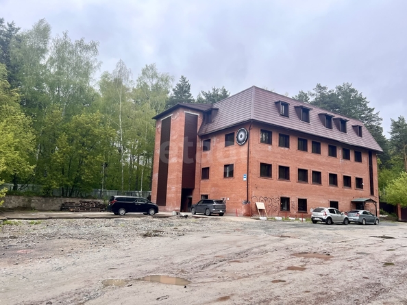
  Продается универсальное помещение 1797 м². Фото 1.