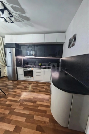 
  Продается 3-комн. квартира 72.73 м². Фото 1.