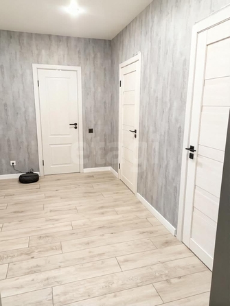 
  Продается 3-комн. квартира 76 м², в ЖК Солнечные часы, 3 очередь, дом 5. Фото 19.