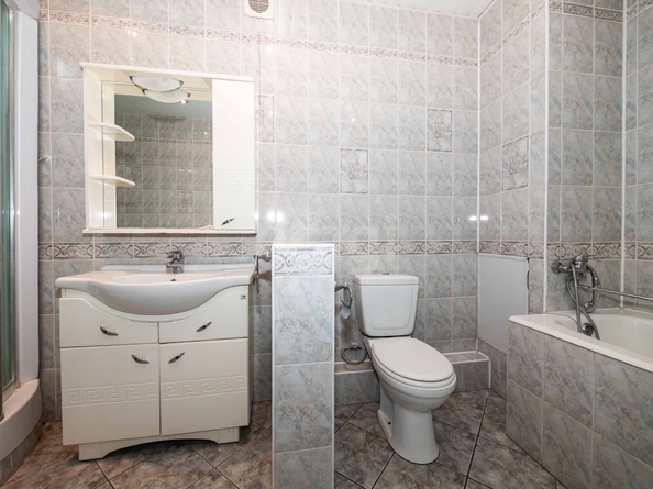 
  Продается 3-комн. квартира 130 м². Фото 24.