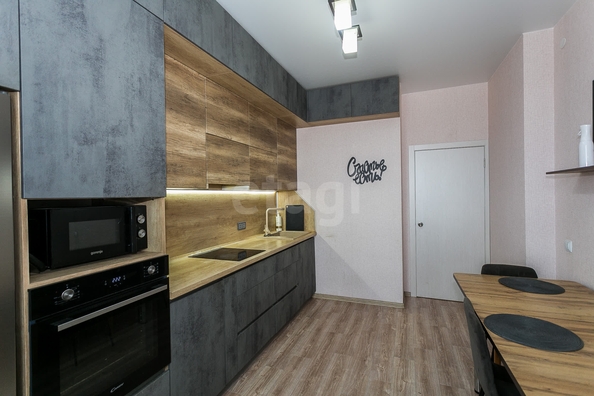 
  Продается 3-комн. квартира 72.7 м², в ЖК Матрешкин двор, 105, дом 1, сек 2. Фото 3.